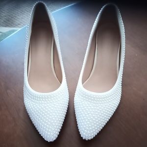 NEW Women's Pearl Pumps Wedding Heels White Size 8.5